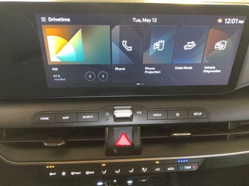 Used 2025 Kia K4 FWD image 25