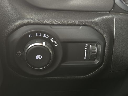 Used 2023 Jeep Wrangler Unlimited Sport AWD/4WD image 26