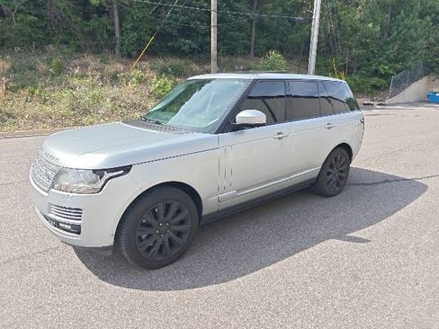 Used 2014 Land Rover Range Rover Supercharged AWD/4WD image 6