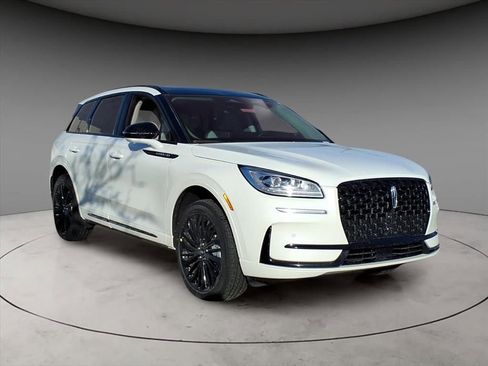 New 2026 Lincoln Corsair Grand Touring image 14