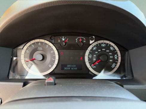 Used 2012 Ford Escape Limited image 12