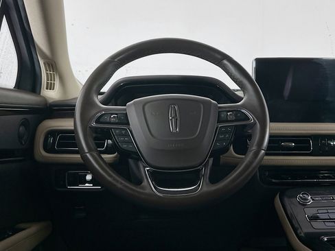 Used 2021 Lincoln Nautilus Reserve w/ Class II Trailer Tow Package image 18