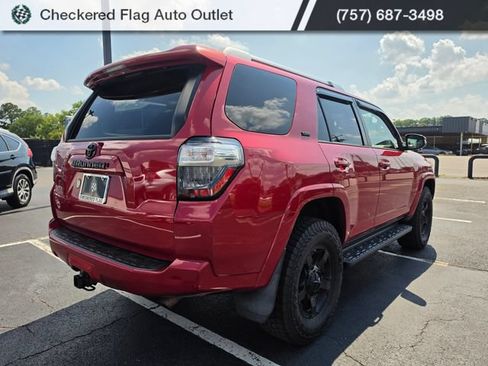 Used 2018 Toyota 4Runner SR5 Premium AWD/4WD image 7