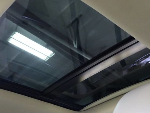 Used 2016 Volvo XC60 T5 Premier image 22