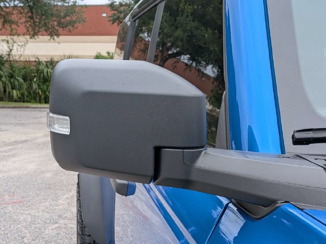 Used 2025 Ford Bronco Badlands AWD/4WD image 12