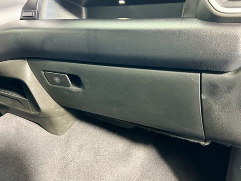 Used 2024 RAM 3500 Big Horn image 35