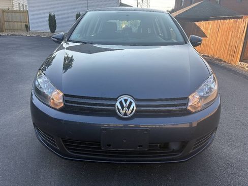 Used 2013 Volkswagen Golf 4-Door FWD image 11