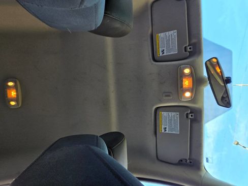 Used 2013 Ford Fiesta SE image 38