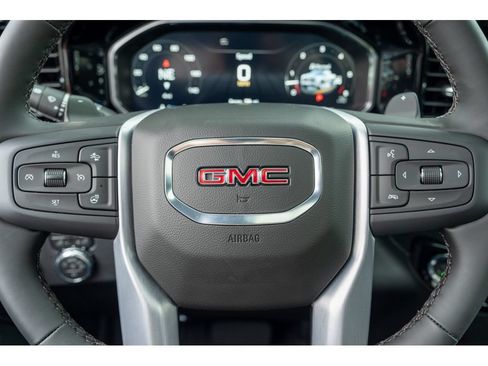 New 2026 GMC Sierra 1500 SLT w/ SLT Premium Plus Package AWD/4WD image 18