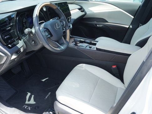 Used 2025 Lexus RX 350 Premium Plus w/ Convenience Package FWD image 7