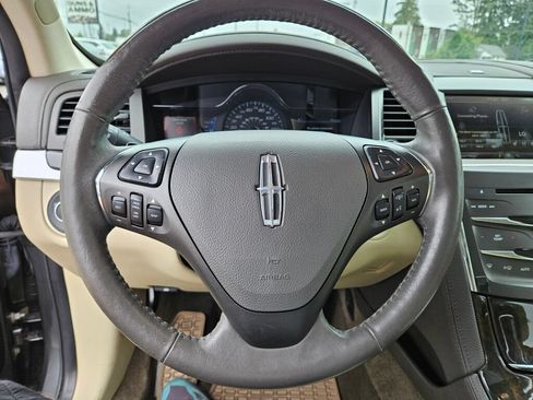 Used 2015 Lincoln MKS AWD w/ Equipment Group 101A image 19