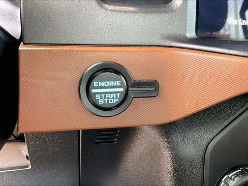 Certified 2024 Ford Bronco Outer Banks AWD/4WD image 32