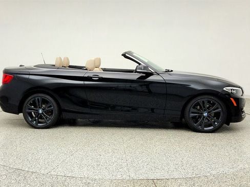 Used 2017 BMW 230i xDrive Convertible AWD/4WD image 4