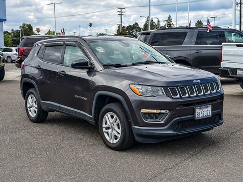 Used 2020 Jeep Compass Sport AWD/4WD image 5