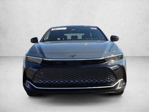 Certified 2025 Toyota Crown Nightshade image 2