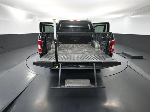 Used 2018 Ford F150 XLT w/ Equipment Group 301A Mid AWD/4WD image 32