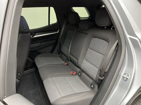Certified 2025 GMC Terrain Elevation w/ Black Edition AWD/4WD image 10