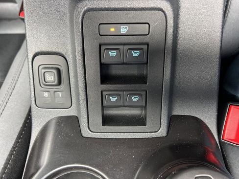 Used 2024 Ford Bronco Black Diamond image 26