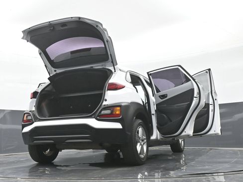 Used 2021 Hyundai Kona SE FWD image 49