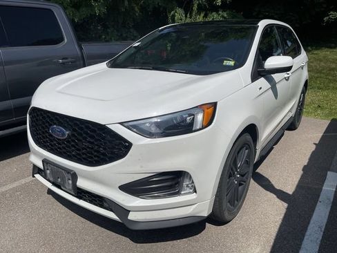 Certified 2024 Ford Edge ST-Line AWD/4WD image 2