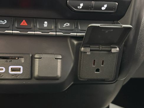 Used 2020 Chevrolet Silverado 1500 LT w/ Texas Edition image 41