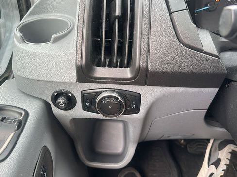 Used 2016 Ford Transit 350 XLT RWD image 22