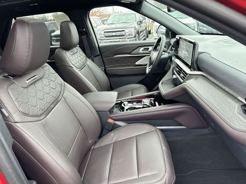 New 2025 Ford Explorer Platinum w/ LUX Leather Package image 23