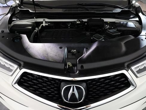 Certified 2018 Acura MDX SH-AWD w/ Technology Package image 37