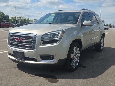 Used 2017 GMC Acadia Limited SLT FWD image 2