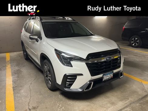 Used 2023 Subaru Ascent Touring AWD/4WD image 1