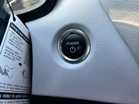 Certified 2025 Toyota Corolla SE FWD image 17