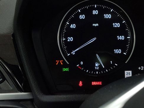 Certified 2022 BMW X1 xDrive28i w/ Convenience Package image 16