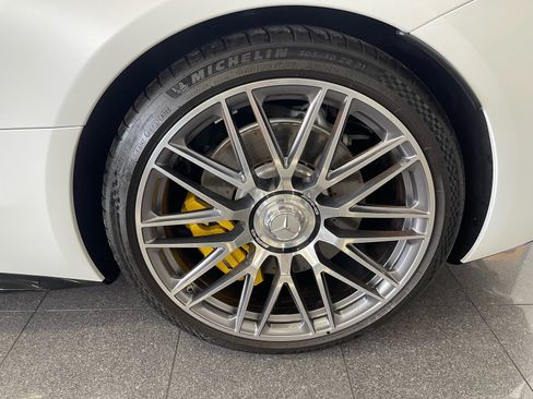 Used 2022 Mercedes-Benz SL 63 AMG 4MATIC image 24