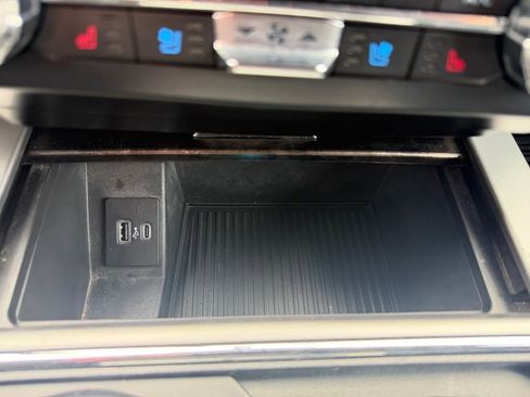 Used 2022 Ford F350 Lariat w/ Lariat Value Package image 34