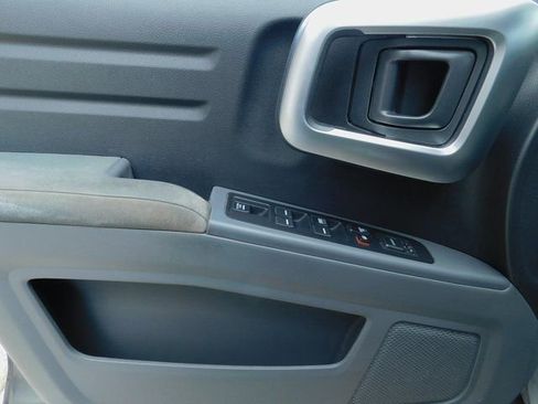 Used 2008 Honda Ridgeline RT image 12