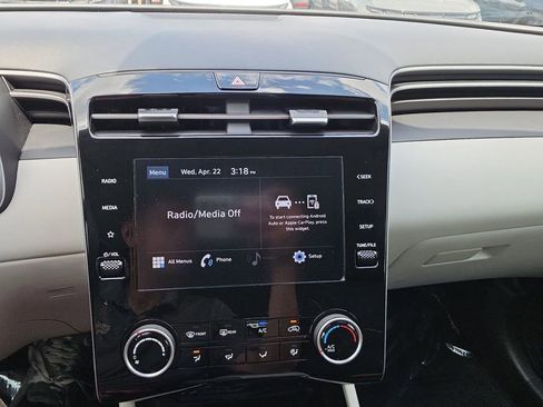 Used 2023 Hyundai Tucson SE FWD image 17