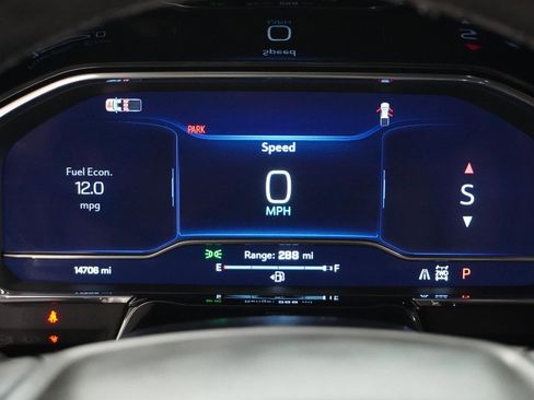 Used 2024 Chevrolet Silverado 1500 High Country w/ Midnight Edition image 22