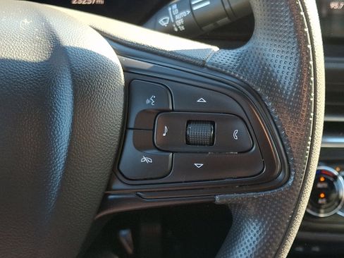 Used 2024 Buick Envista Preferred w/ Convenience II Package image 22