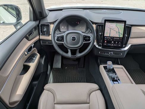 New 2026 Volvo XC90 B6 Ultra w/ Protection Package Premier AWD/4WD image 22