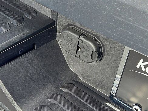 New 2026 Toyota Tundra SR5 image 4