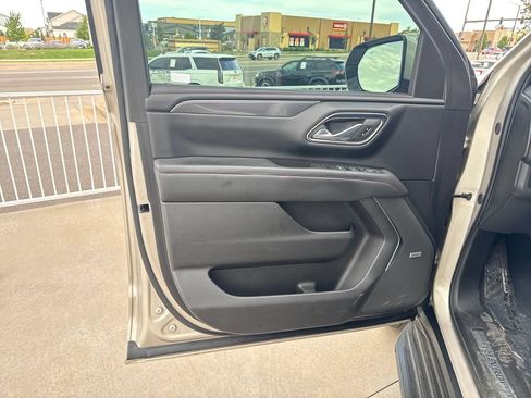 Used 2023 Chevrolet Tahoe RST w/ Luxury Package AWD/4WD image 10