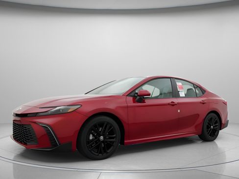 New 2026 Toyota Camry SE FWD image 2