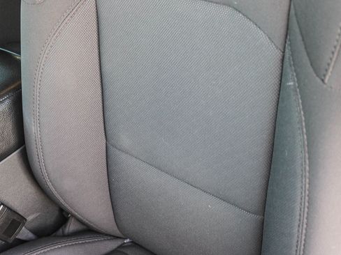 Used 2023 Jeep Wrangler Sport S image 25