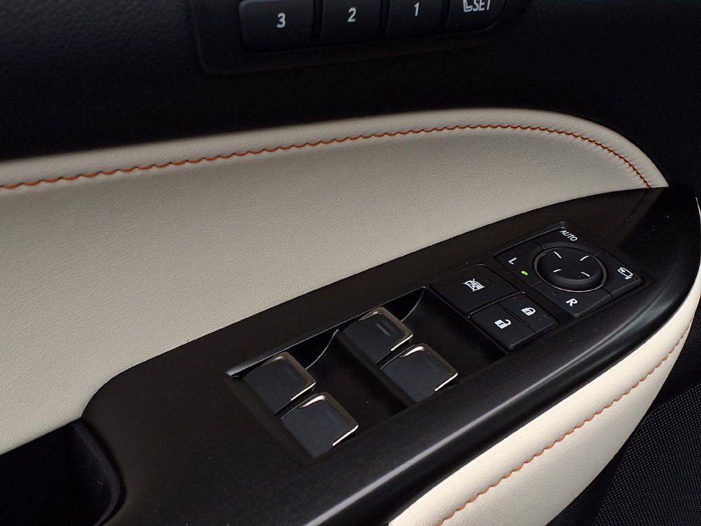Used 2024 Lexus NX 450h+ AWD w/ Vision Package image 21