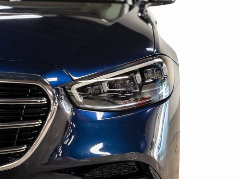 Used 2022 Mercedes-Benz S 580 4MATIC Sedan image 4