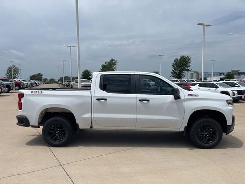 Used 2021 Chevrolet Silverado 1500 LT Trail Boss w/ Convenience Package II AWD/4WD image 6