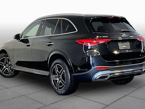 New 2026 Mercedes-Benz GLC 300 4MATIC image 3