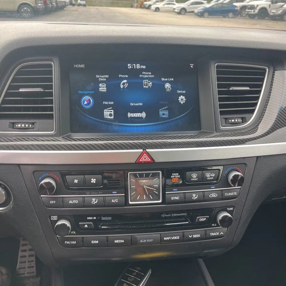 Used 2018 Genesis G80 3.3T Sport AWD/4WD image 28