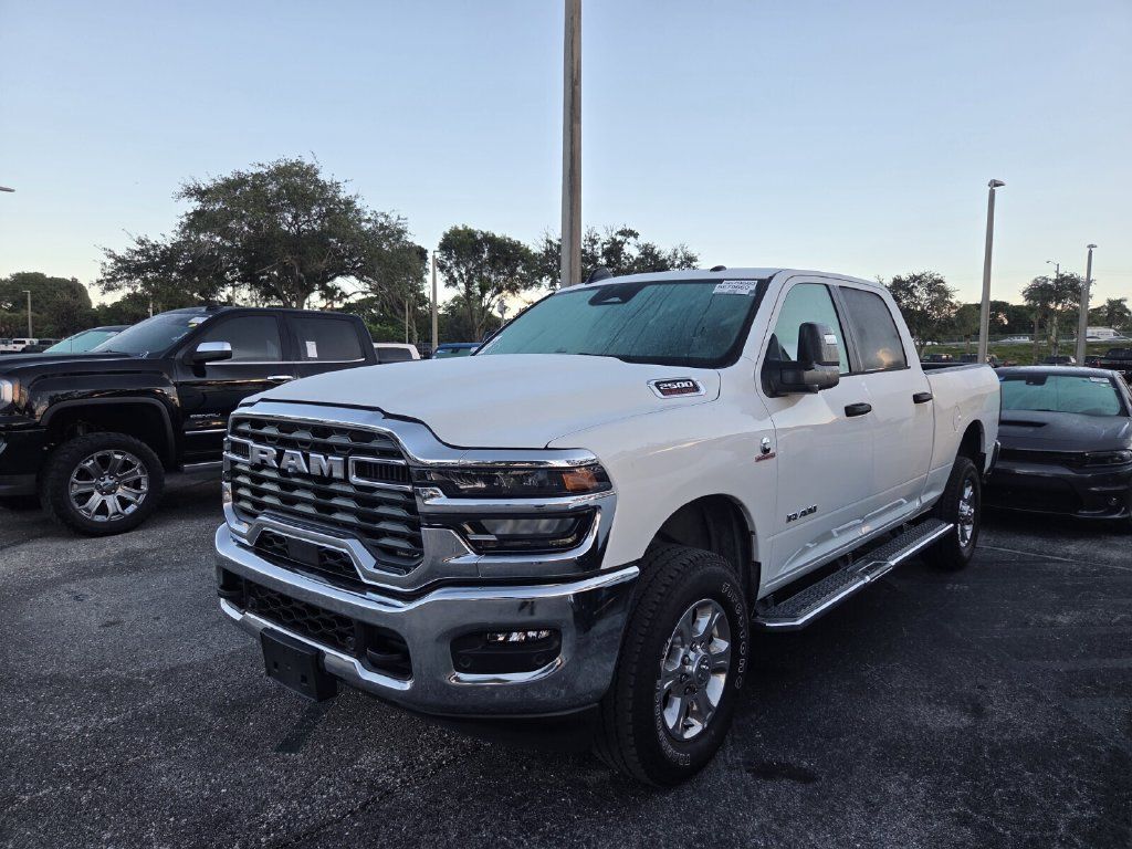 Used 2026 RAM 2500 Big Horn AWD/4WD image 3