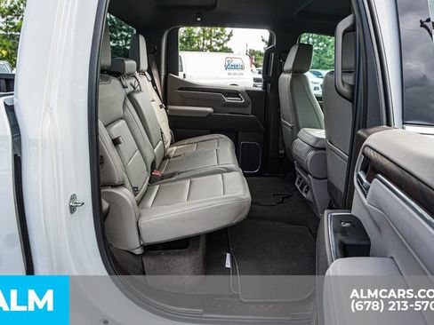 Used 2025 GMC Sierra 1500 SLT RWD image 21